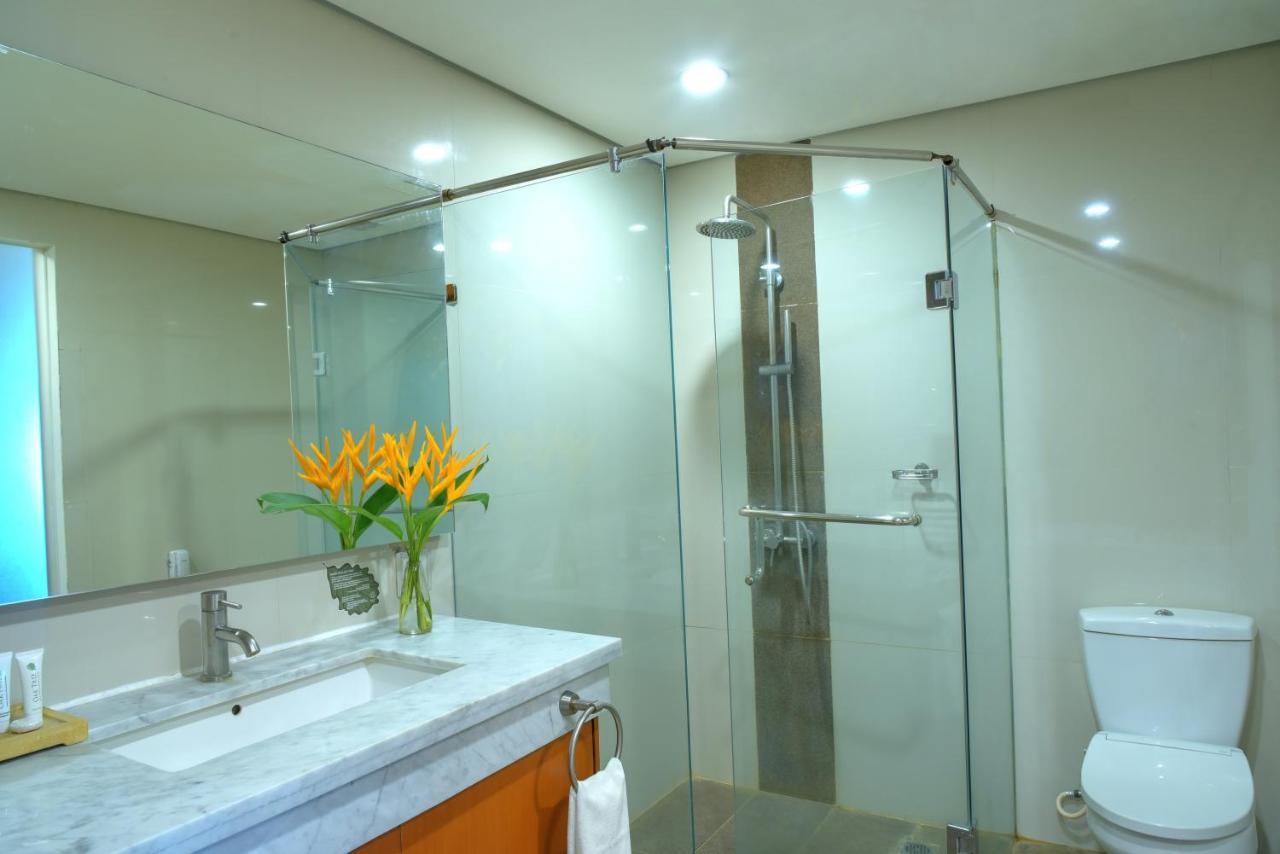 Oak Tree Emerald & Coventions Hotel 4*