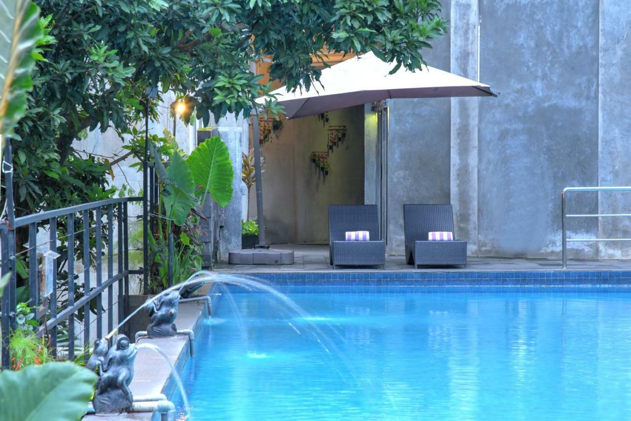 Hotel Oak Tree Emerald & Coventions